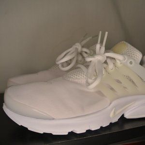 Nike Air Presto GS Triple White 833875-100 size 5Y / Women's 6.5 New